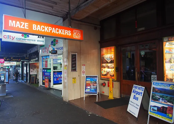 Maze Backpackers - SydneyAirport Hotel
